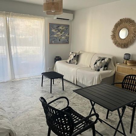 Studio Cosy Avec Terrasse Sur La Plage La Seyne-sur-Mer Kültér fotó