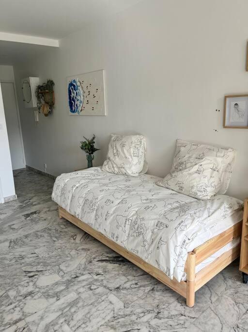 Studio Cosy Avec Terrasse Sur La Plage La Seyne-sur-Mer Kültér fotó