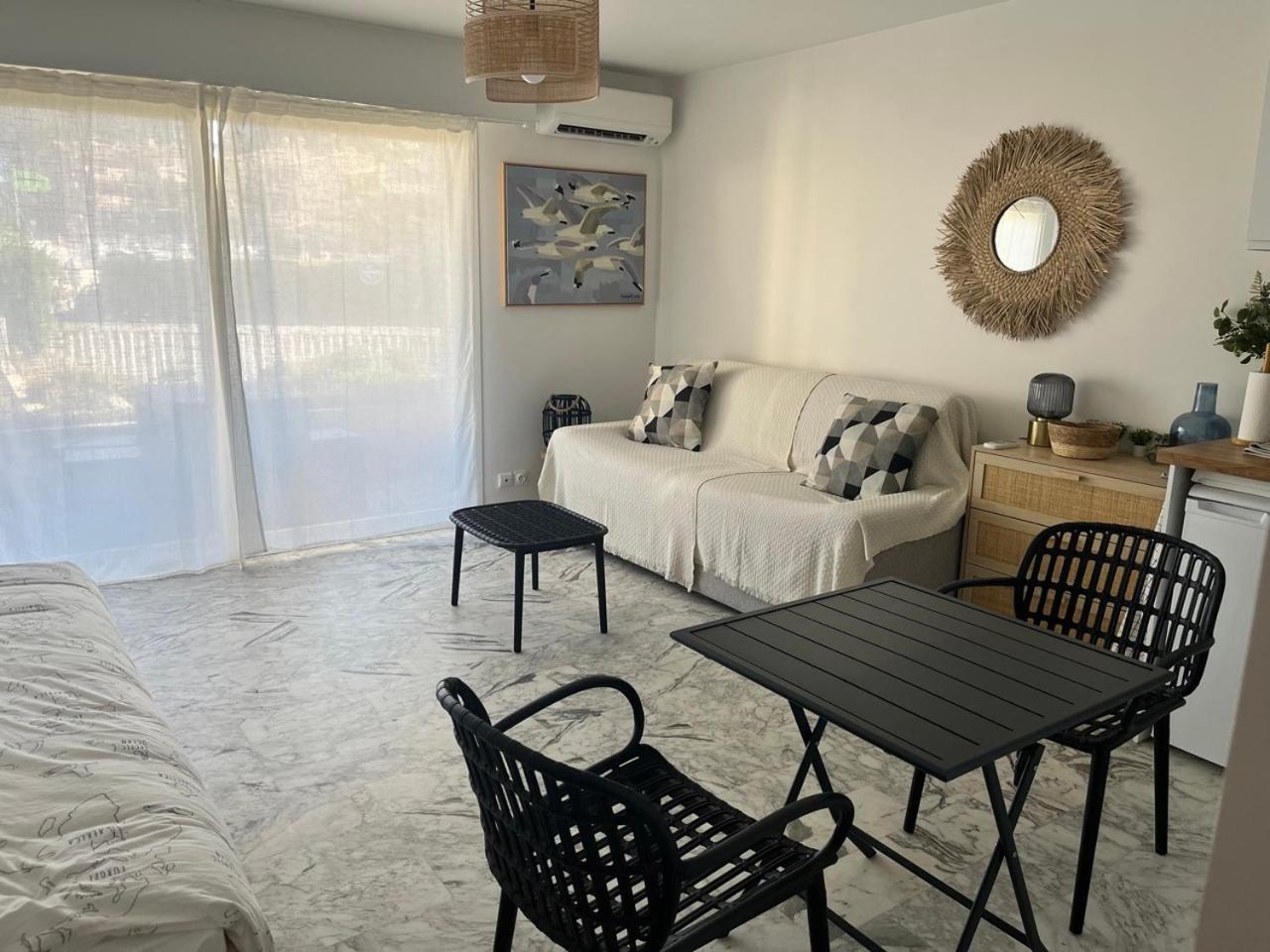 Studio Cosy Avec Terrasse Sur La Plage La Seyne-sur-Mer Kültér fotó